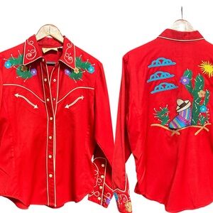 Scully vintage red pearl snap shirt size medium embroidered